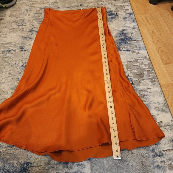 & Other Stories Orange Satin Midi Skirt Size 12 - Picture 5 of 16